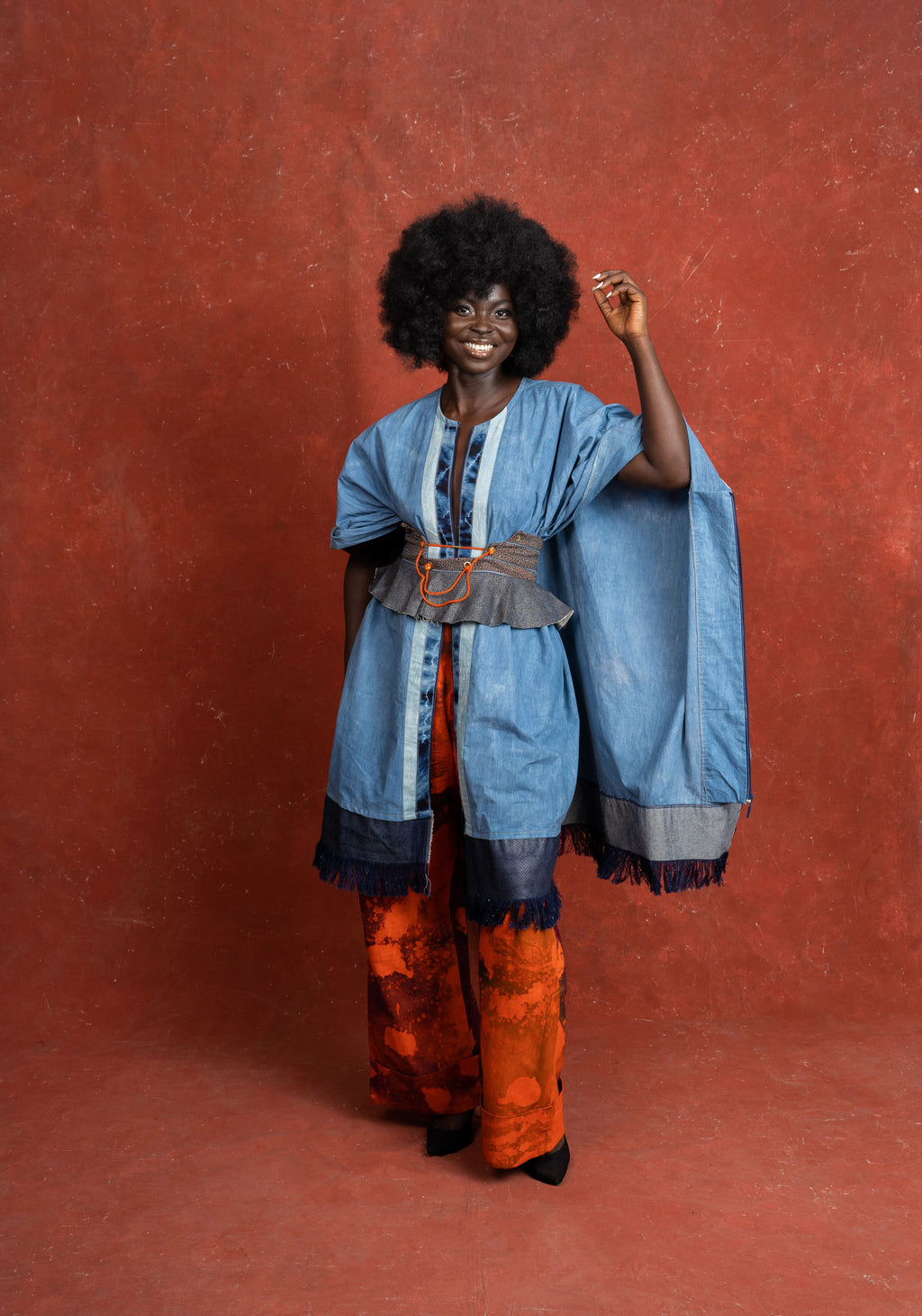 MAYA > Njeri Short Cape Top